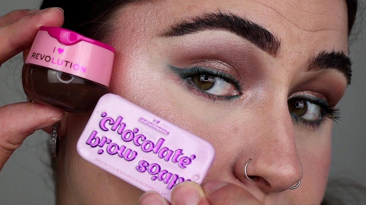 I Heart Revolution Chocolate Brow Pot