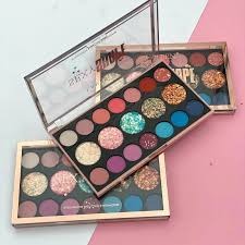 Lareen Sexy Shap Eyeshadow & Glitter palette